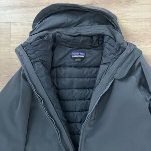 Patagonia 3-in-1 Winter Ski Jacket. Large.